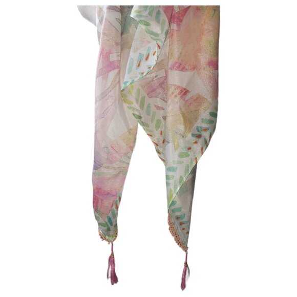 CT1585 Vismaya  Floral Pastel 100% Silk Scarf/Wrap with Tassels and Fringe - Picture 2 of 7